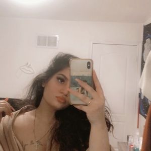 Meet your Posher, Nisha